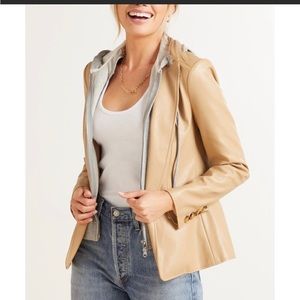 NWT Evereve West Bank Leather Blazer with detachable hood Size Small